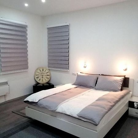 Apartman Din Travnik Buitenkant foto