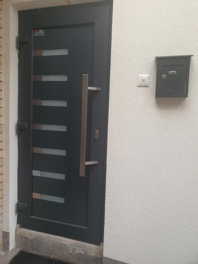 Apartman Din Travnik Buitenkant foto