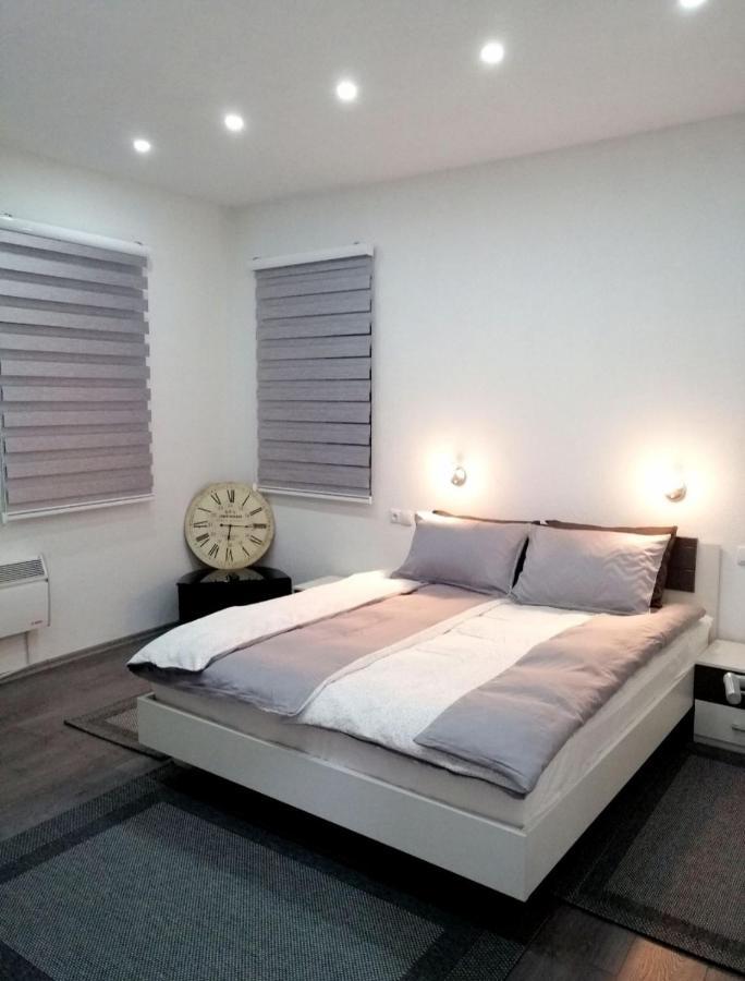 Apartman Din Travnik Buitenkant foto